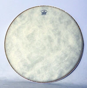 Neu 24" Remo Bassdrum Marching Drum Fiber Skyn 3 USA Neu - Bild 1 von 4