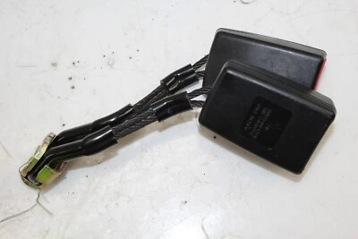 Volkswagen Golf GTI 2002-2006 hebillas de asiento trasero OEM CG49 Foto 1 de 4