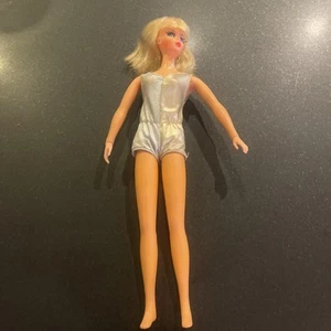 Mod 1968 Blonde Twist N Turn TNT Barbie Rooted Lash Blue Eyes Taiwan Vintage - Picture 1 of 10