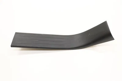 Nissan Armada 2018-2020 umbral de puerta trasera derecha placa de desgaste moldura OEM 769B61LA0A Foto 1 de 4