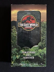 The Lost World: Jurassic Park - VHS Tape - 1997 - Foto 1 di 3
