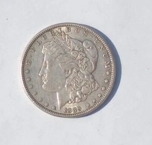 1889 P Morgan Silver Dollar - Picture 1 of 2