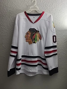 Clark Griswold Chicago Blackhawks Jersey Sz XL Christmas Vacation White Black - Picture 1 of 10