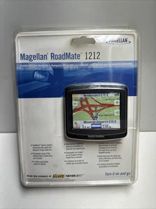 NEW Magellan RoadMate 1212 Portable Car GPS Navigator System 3.5" LCD USA/Canada - Picture 1 of 2