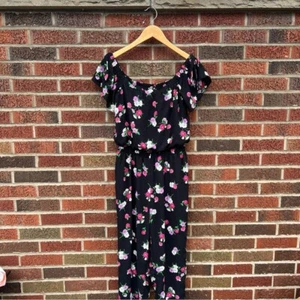 Express Black Mini Floral Scrunched Off the Shoulder Short Sleeve Jumpsuit - Picture 1 of 6