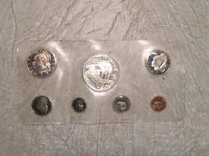 1975 LIBERIA State Map with Elephant OLD VINTAGE $5 Proof Silver 7 Coin SET - Picture 1 of 8
