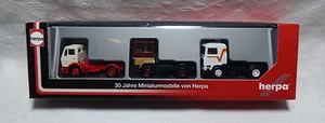Herpa H0 1:87- 289528  Zugmaschinen-Set "30 Jahre Miniaturmodelle von Herpa  OVP - Picture 1 of 1
