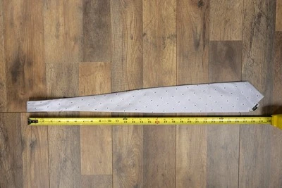 iZod Silk Hombre Seda Azul Claro con Pequeña Corbata Diseño Paisley Foto 1 de 3