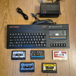 Computadora Sinclair ZX Spectrum 128k Plus +2A restaurada de colección probada funcionando - Imagen 1 de 18