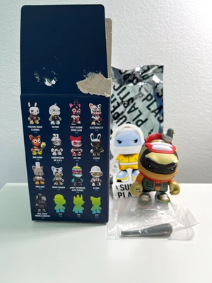 Superplastic Janky 系列 4 - Skyrat 迷你人偶 - Chase 变体 - 全新 — 第 1/4 张图片