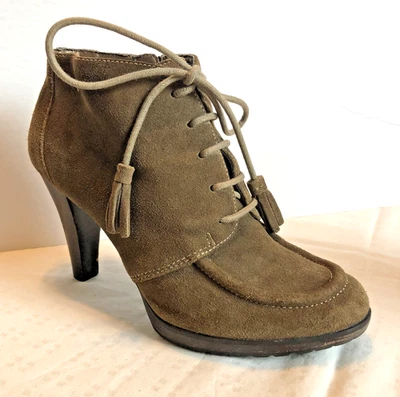 Anne Klein Suede Ankle Boots Tutorial Womens 8.5 Earthtone Taupe 3 in. Heel - Image 1 of 4