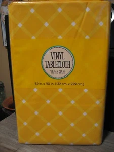 52" x 90" Mainstream Vinyl Tablecloth Flannel Backing / Yellow Checks - Picture 1 of 4