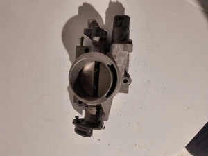 2003 Dodge Ram 1500 4.7 Throttle Body - Picture 1 of 4
