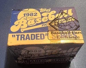 1982 Topps Traded Sealed Set BBCE Yellow Tape Intact Ripken Jr. 132 Cards - Bild 1 von 2