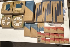 SimpliSafe Custom Home Security System, 29-Piece Kit BRAND-NEW Model SSCS3 - Picture 1 of 6