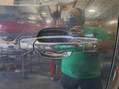 Manija de puerta trasera exterior exterior del lado del conductor Lh Silverado 2009 camioneta/recogida 250 Foto 1 de 4