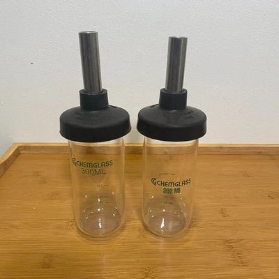 Lote de 2 frascos de filtro Chemglass 300 ml con tapas Labconco y tubos de acero inoxidable Foto 1 de 4