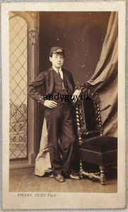 CDV NIÑO MARINERO NAVAL EN UNIFORME PIERRE PETIT PARIS FRANCIA CABINA FOTOGRÁFICA ANTIGUA - Imagen 1 de 2