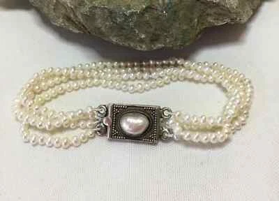 Pulsera hecha a mano de 4 hilos anudados de perlas naturales y plata de ley, 7,5" de largo Foto 1 de 3