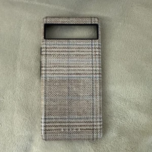 Burga Pixal - Picture 1 of 6