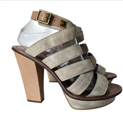 7 Для всего человечества серый желтовато-коричневый блок платформе каблука сандалии размер 8,5 M кожи - Изображение 1 из 4