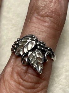 Vintage Sterling Traubenblatt Ring klein 5-6 Zoll - Bild 1 von 5