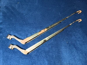 1989-04 Toyota Pickup Truck Tacoma 4Runner Windshield Wiper Blade Arms Set OEM - Picture 1 of 9