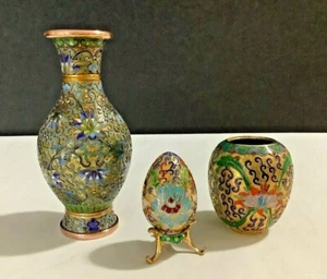 Lot 3 Vintage Chinese CLOISONNE Champleve 3-1/8” Tall Egg w/Stand & Two Vases - Picture 1 of 9