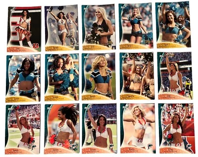 Topps NFL 2009 Cheerleaders 15-Card Complete Football Insert Card Set;NM+ (B177) - Image 1 of 2