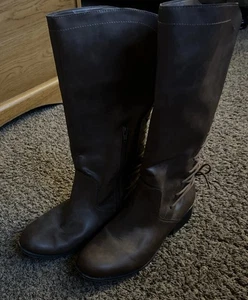 Braune Stiefel mit Rückenschnürung Damengröße 11 W W Wade - Bild 1 von 8
