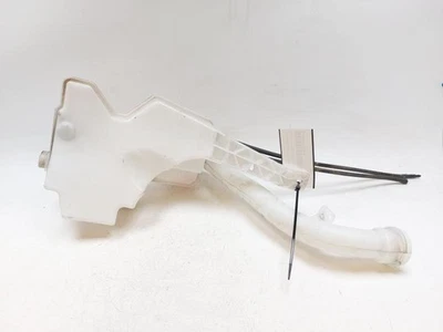 289107623R reservoir lave-glace avant pour RENAULT CLIO IV (B98) K9KE6 2012 - Photo 1/4