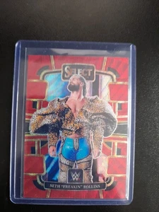 2024 Panini Select WWE Concourse Seth Rollins #52 Red Wave Prizm /99 - Bild 1 von 2