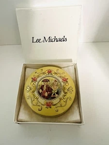 Vintage 1960s Baret Wear Tin Box Made In England Embossed Victorian 3" Diameter - Picture 1 of 7