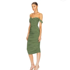 New | Norma Kamali | Walter Midi Dress in Celadon S - Picture 1 of 7