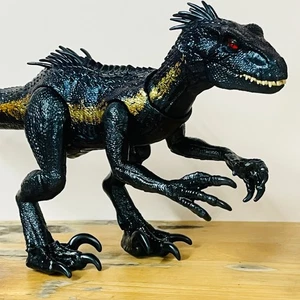 Jurassic World Track N Attack Indoraptor Dinosaur Action Figure 2022 Eyes Glow - Picture 1 of 15