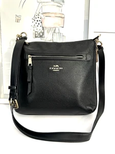 COACH Mae File F34823 Black Pebbled Leather Crossbody Bag Top Zip Closure VTG - Picture 1 of 24