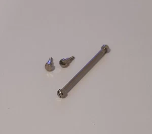 Due viti e asta di fissaggio per Casio Pathfinder PRG-40 e PAG-240 - Foto 1 di 1