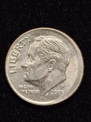 2005-P Roosevelt Dime 10C Off Center Mint Error - Image 1 of 2