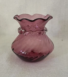 4" Cranberry Color Glass Vase - Bild 1 von 8