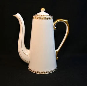 Limoges T&V Coffee Pot wLid 32 Ounces #8812 Gold Ivy Leaf Garland on White 1907 - Picture 1 of 18