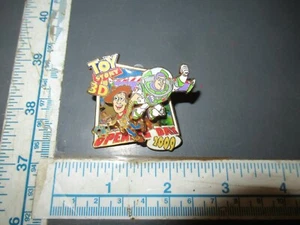2009 Disney Pixar Toy Story 3D Opening Day Buzz Woody Pin LE - Bild 1 von 1