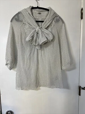 Blusa Fossil Mujer Plateada Manga 3/4 Grande Lunares Transparente Corbata Delantera Debe Foto 1 de 4