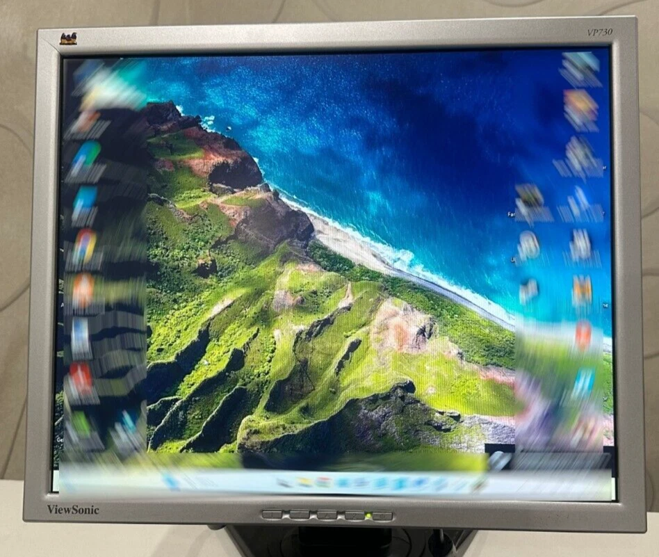 Bildschirm ViewSonic VP730 LCD Monitor 17 Zoll - gebraucht - vollfunktionsfähig - Bild 1 von 4