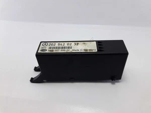 Módulo de luz Mercedes W202 2025420232 202 542 02 32 5KG 007 099-02 - Bild 1 von 2