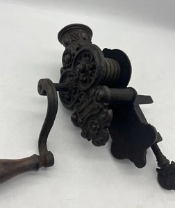 Rare Antique German  Gesetzlich Geschutzt cast iron bean slicer tool Grinder - Picture 1 of 10