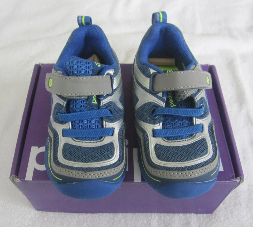 PEDIPED NUEVO EN CAJA Grip Force Niños Pequeños Zapatos Atléticos Talla 5 EE. UU. 21 UE Azul Gris NUEVO Foto 1 de 4