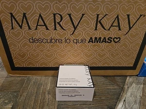 Mary Kay Mineral Powder Foundation BRONZE 5 New In Box 040994 - Picture 1 of 1