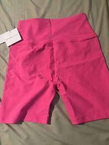 Beyond Yoga Spacedye Keep Pace 5" Biker Short Pink $68 - Picture 1 of 2