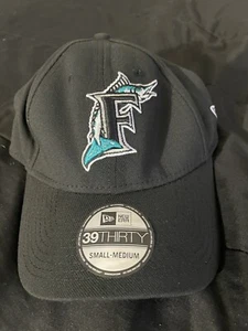 New Era Baseball Cap Marlins Size Small-Medium - Picture 1 of 6