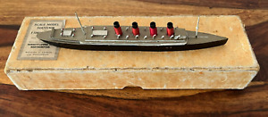 Bassett Lowke Cunard R.M.S. Mauretania Model - 1920's - BOXED